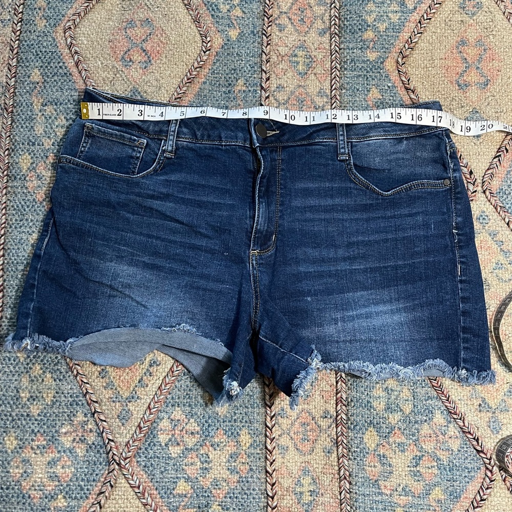 Ana denim shorts